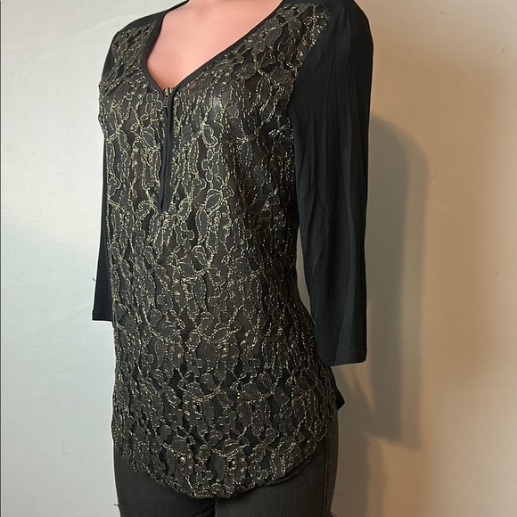 MAURICES Women’s 4/4  Sleeve Gold Lace 1/2 Zip Blouse Top Shirt - Picture 4 of 8